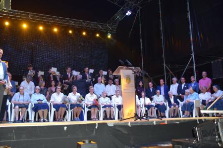 Homenaje a las Hijas de la Caridad