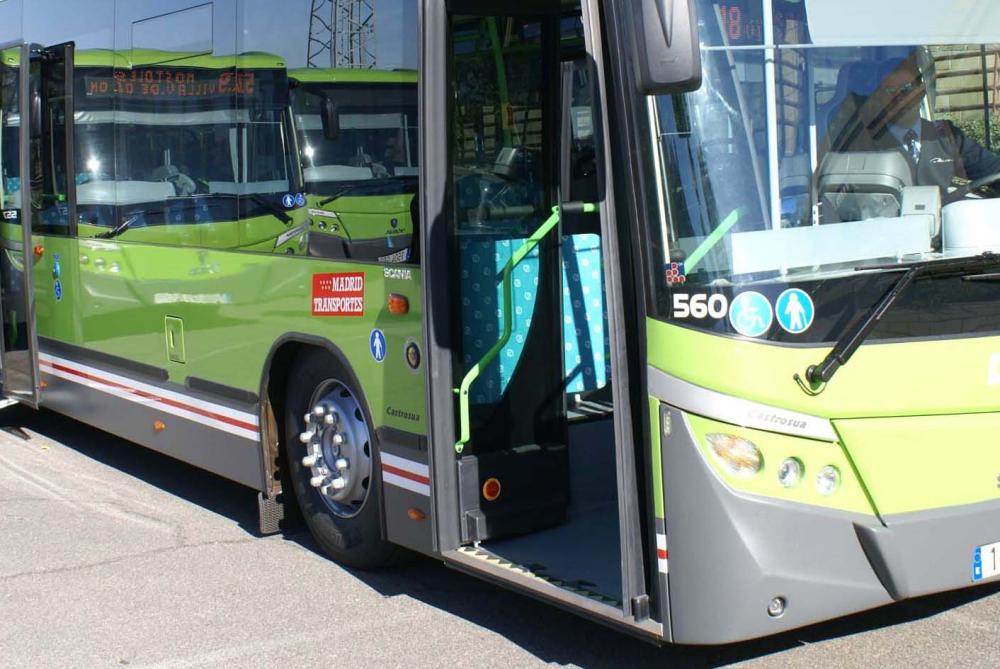  Imagen La concejala María Ángeles Méndez reclama a la empresa de autobuses interurbanos y al Consorcio que adopten medidas para mejorar la situación del transporte en la localidad