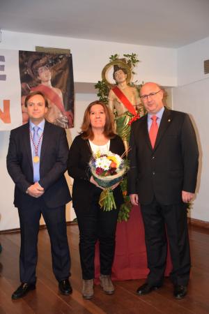 Insignia de oro a Juan José Medrano Medrano