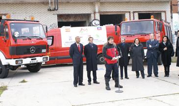 El Gobierno regional dona a Haití dos camiones de bomberos y diverso material de extinción