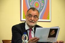  Imagen El Catedrático Antonio Carreira ofreció una interesante conferencia sobre la figura de Miguel de Cervantes como poeta satírico