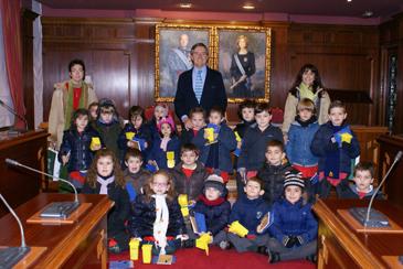 Alumnos del colegio Alcalá visitaron el Ayuntamiento