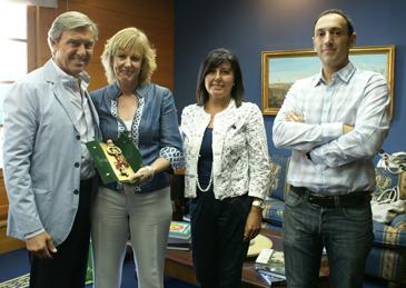  Imagen La directora de la Residencia de Mayores se despide de su cargo