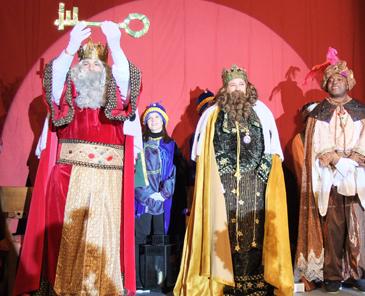  Imagen Villaviciosa preparada para la llegada de Sus Majestades los Reyes Magos de Oriente