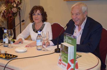  Imagen La autora villaodonense, Blanca Gonzalo Castellanos, presentó su segundo libro titulado 'Qué jardín tan bonito y otros cuentos'