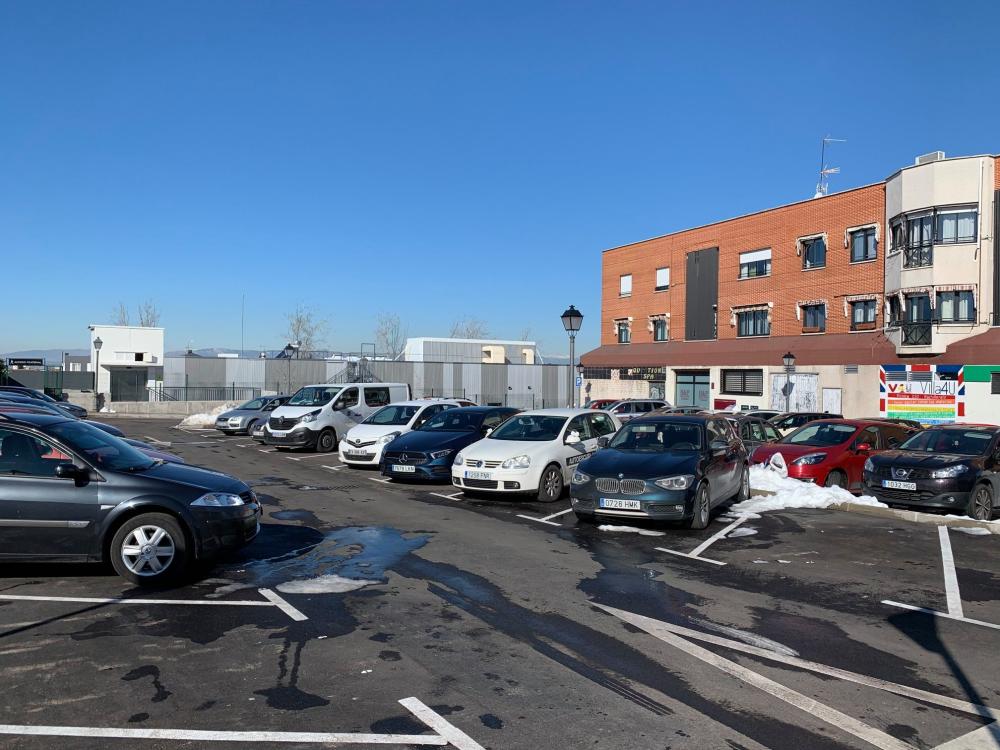  Imagen Habilitados los aparcamientos al aire libre de Villaviciosa