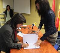 FIRMA VILLAVICIOSAWEB.jpg