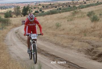 JOSÉ SIMÁES copiaa.jpg