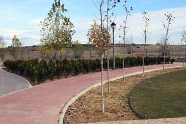 PARQUE EMMA GOROSTEGUI 6.jpg