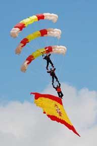 Patrulla Acrobática Paracaidista EA web.jpg