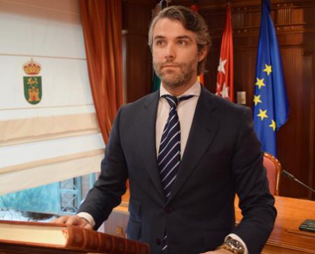 david toma posesión web1.jpg