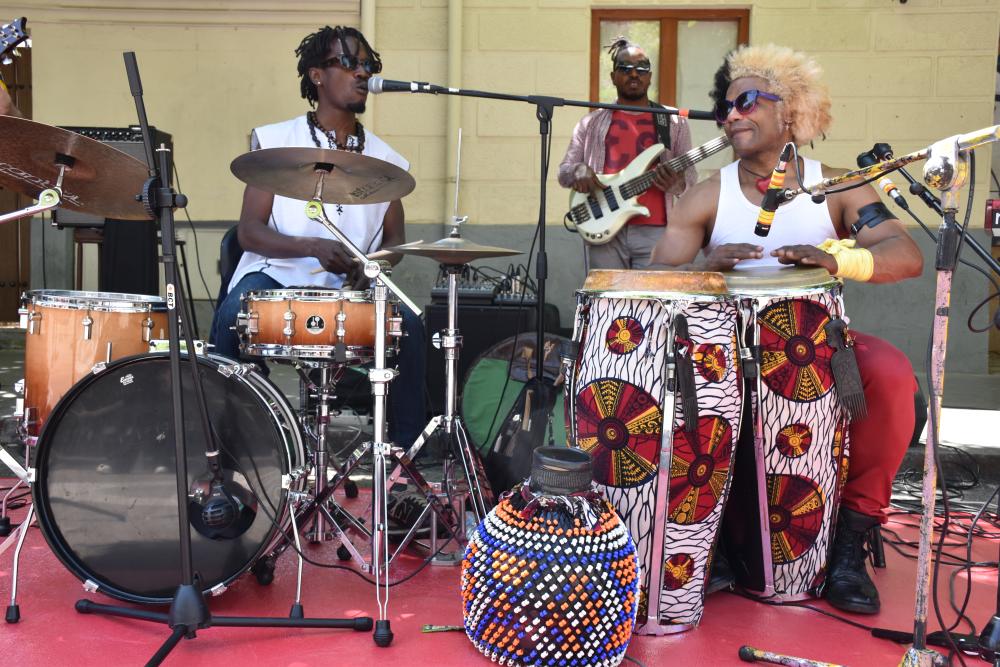  Imagen Villaviciosa inaugura la segunda edición de La Calle Suena