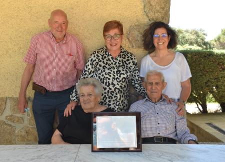 Homenaje a los mayores centenarios