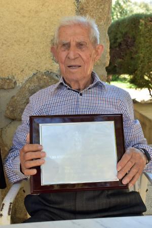 Homenaje a los mayores centenarios