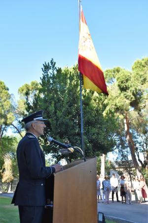 Entrega de Cruz del Mérito Aeronáutico