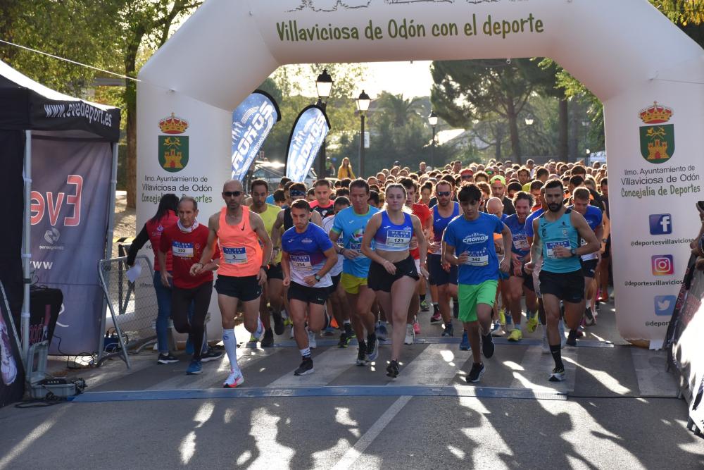  Imagen Más de mil atletas participaron en la XLIII edición de la Carrera Popular por un espectacular recorrido junto al Castillo