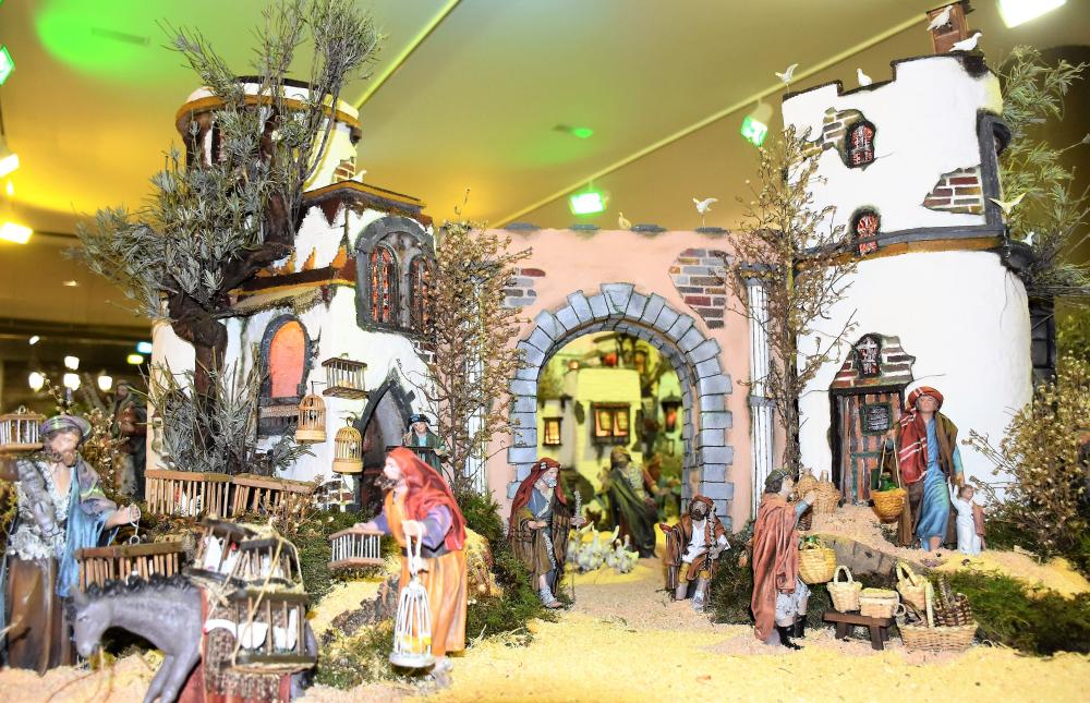  Imagen Este jueves se inaugura el espectacular Belén Navideño, obra del villaodonense Juan José Maestro