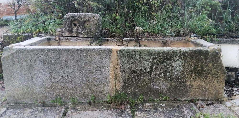  Imagen El Ayuntamiento recupera el antiguo abrevadero y lo volverá a instalar en las inmediaciones donde estuvo situado durante años