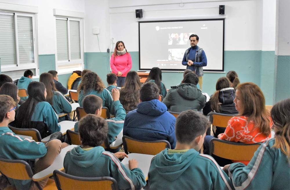 Imagen La concejaía de Servicios Sociales imparte talleres a los escolares sobre "comunicación y saber relacionarse"