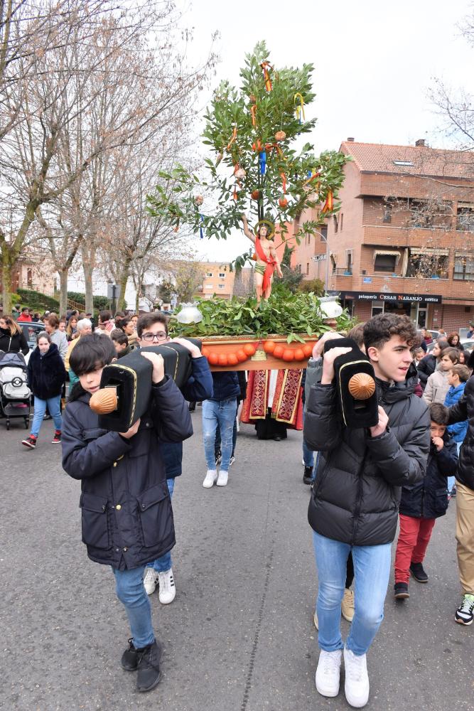 Los más jóvenes celebraron San Sebastián Chico, una iniciativa de la hermandad para preservar y dar a conocer las tradiciones