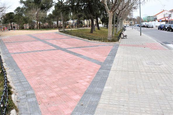 Prosiguen los trabajos de adecuación de pavimentos y mejora de la accesibilidad en diversas zonas del municipio