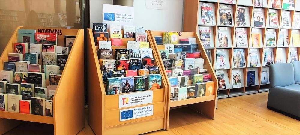 La Biblioteca Municipal Luis de Góngora amplía su fondo bibliográfico mediante la subvención del Plan de Recuperación, Transformación y Resiliencia de la Unión Europea
