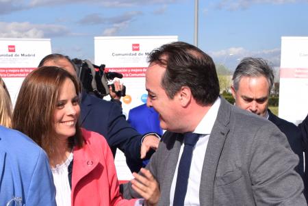 Visita del Consejero al punto limpio 6