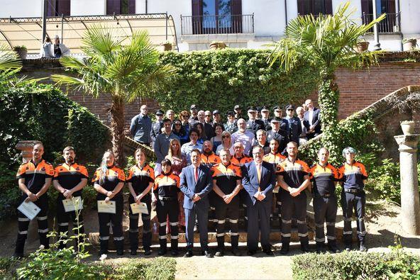  Imagen El Ayuntamiento rinde homenaje a la Agrupación de Protección Civil en el 40 aniversario de su creación