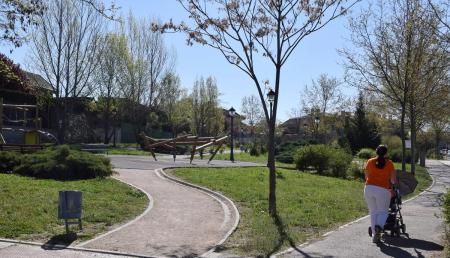 Zona verde calle Guadalajara 9