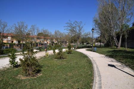 Zona verde calle Guadalajara 10