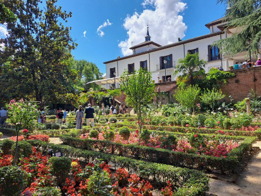  Imagen El Palacio Manuel Godoy abre el servicio de hostelería en la terraza y cafetería interior y disfrutar de sus jardines