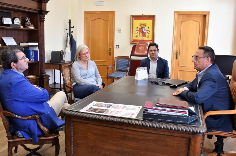  Imagen Ayuntamiento de Villaviciosa de Odón y Comunidad de Madrid muestran su “firme compromiso” para poner en valor el Yacimiento Arqueológico Calatalifa
