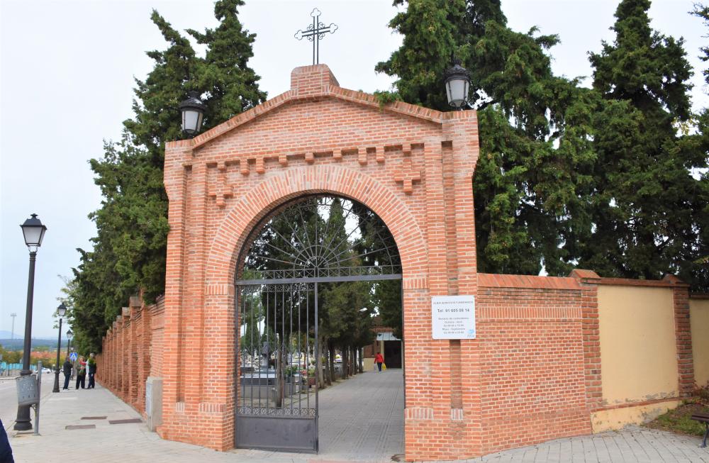  Imagen El alcalde mantiene una reunión con la dirección general de Urbanismo para agilizar el proyecto de construcción del nuevo cementerio