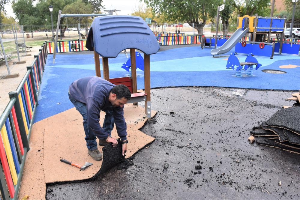  Imagen Comienzan los trabajos de reforma en el área infantil de La Bruja