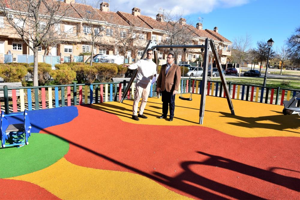  Imagen El Ayuntamiento prosigue con el proyecto de reparación, mejora y mantenimiento de las áreas infantiles del municipio