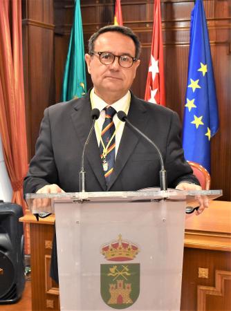 Enrique de Porres Hijo Adoptivo