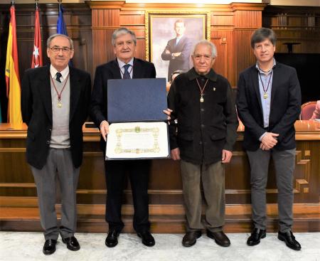 Enrique de Porres Hijo Adoptivo