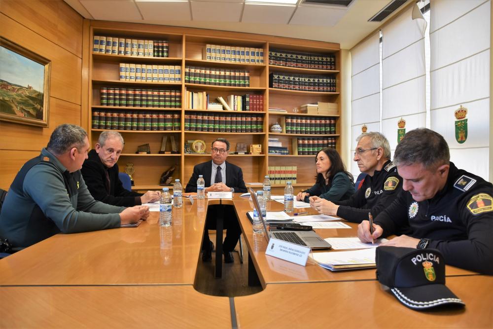  Imagen La Junta Local de Seguridad acuerda el aumento de la coordinación entre Guardia Civil y Policía Local