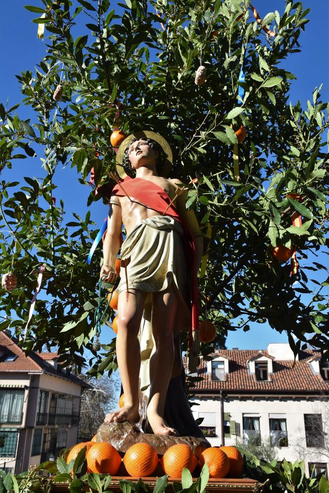 Villaviciosa celebra su patrón, San Sebastián, declarada Fiesta de Interés Turístico Regional