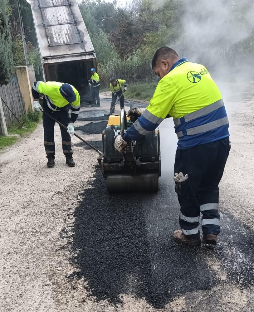  Imagen Trabajos de mantenimiento y reparación en el Camino de la Zarzuela
