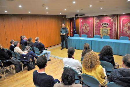 Villaviciosa de Odón, a través de su Policía Local, se suma al plan especial de la Guardia Civil de prevención de robos en viviendas en...