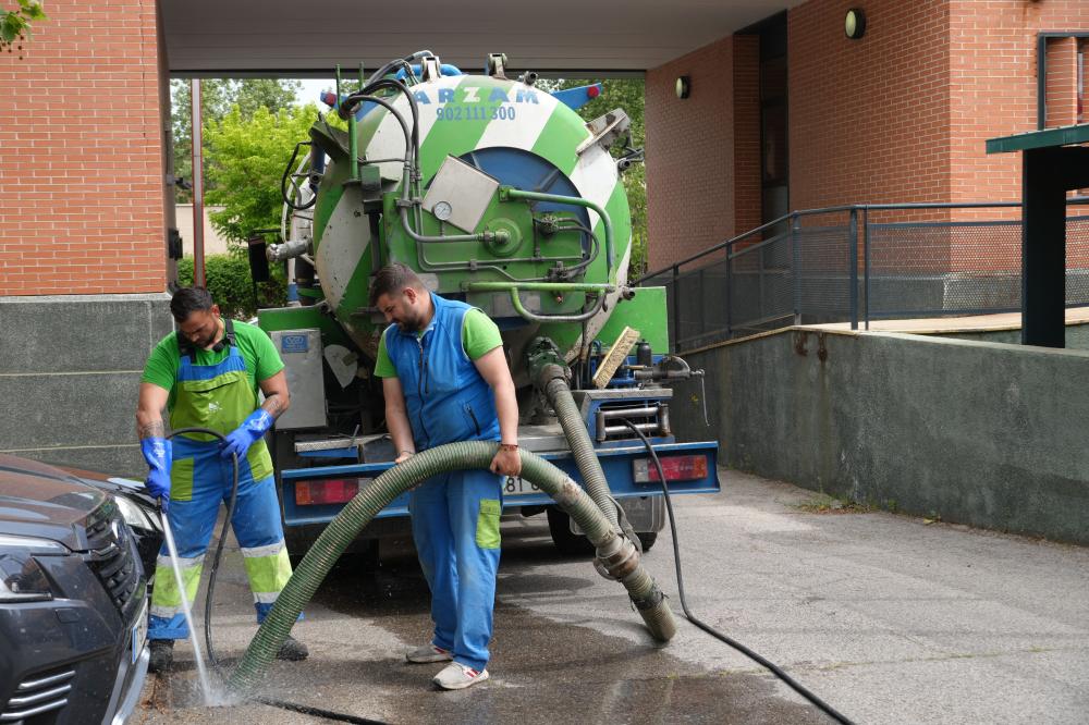  Imagen Entra en funcionamiento el nuevo servicio de limpieza y mantenimiento de las redes de saneamiento en edificios y espacios públicos municipales